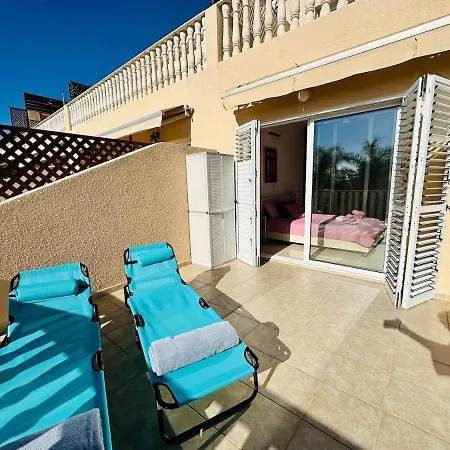 דירה Sea View Family With Pool