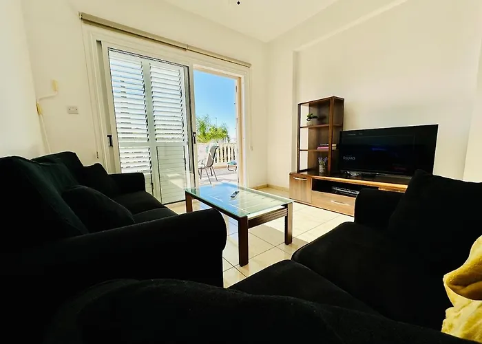 Sea View Family With Pool Apartmán *