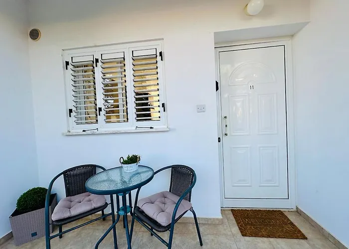 Sea View Family With Pool Apartamento