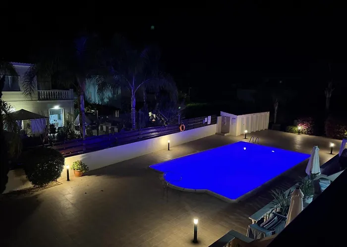 Apartmán Sea View Family With Pool